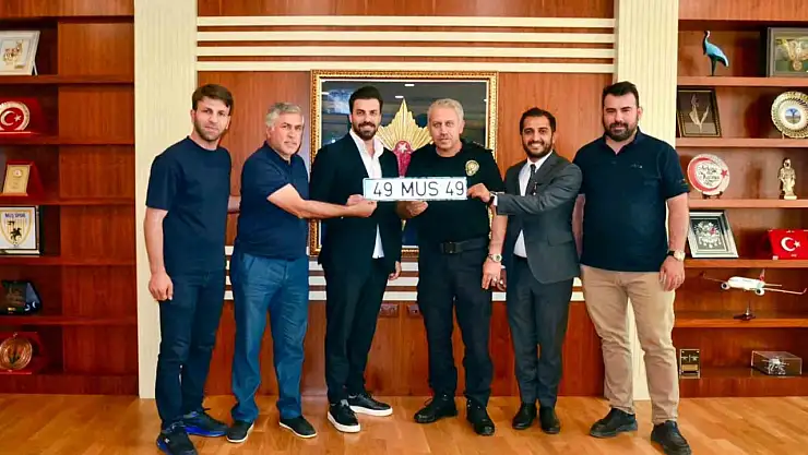 Muşspor'a Anlamlı Hediye: '49 MUS 49' Plakası Sahiplerine Ulaştı!