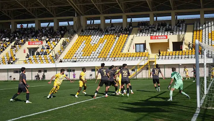 Muşspor Başkanı Cengiz, Hakem Kararlarını Sert Sözlerle Eleştirdi