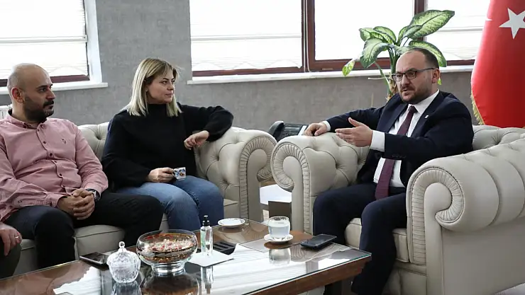 Müzik Dinletisinin Ardından Rektör Ziyareti Gerçekleşti