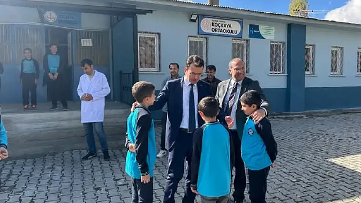 Narman Kaymakamı Okulları Ziyaret Etti