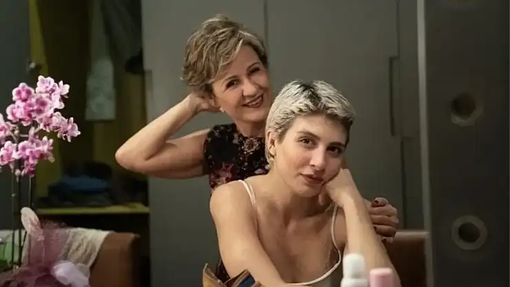 Naz Çağla Irmak Annesi Kimdir?