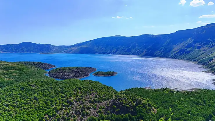Nemrut Kalderası'nda Sıkı Güvenlik Önlemleri Alındı: Ziyaretçilerin Dikkatine