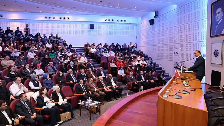 Nizami Gencevî Sempozyumu: Türk-İslam Düşüncesinin Ortak Değeri Tartışıldı