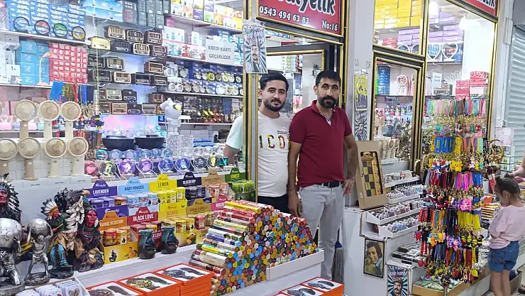Nuh'un Gemisi figürlü hediyelikler turistlerin gözdesi oldu