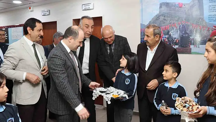 Öğrencilerin projeleri şenlikte görücüye çıktı