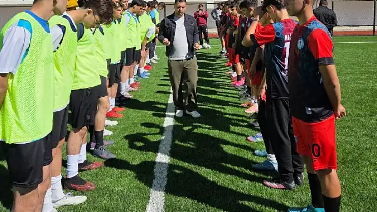 Okul Sporları Futbol Gençler A Mahalli Müsabakaları Başladı