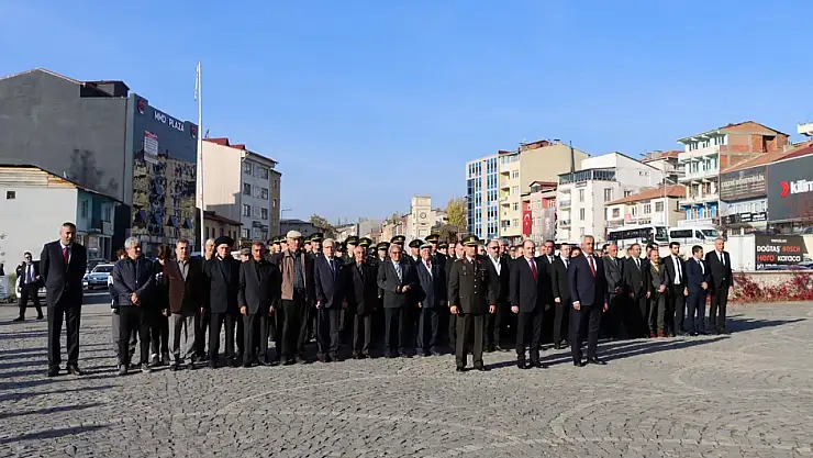 Oltu'da 10 Kasım Atatürk'ü Anma Töreni Düzenlendi