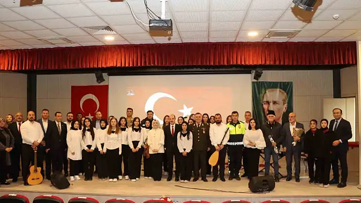 Oltu'da 24 Kasım Öğretmenler Günü coşkuyla kutlandı, etkinliklere yoğun ilgi oldu