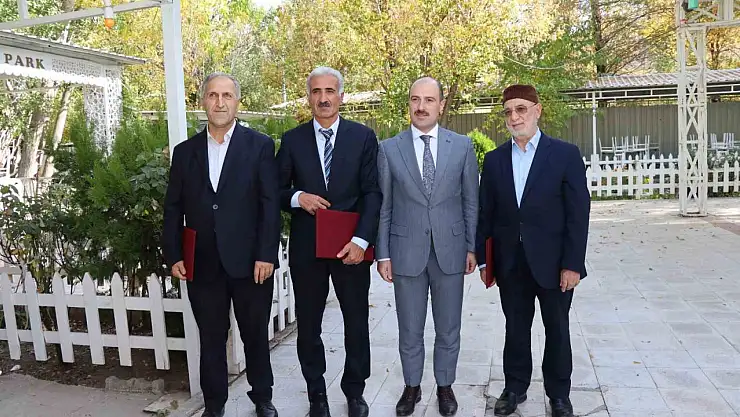 Oltu'da Camiler ve Din Görevlileri Haftası için vefa yemeği düzenlendi