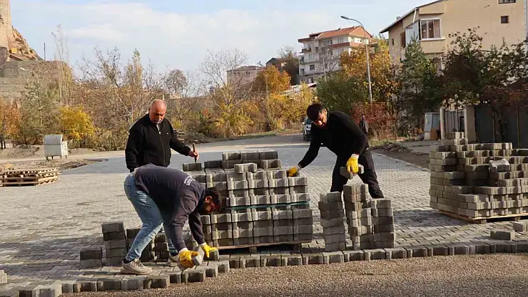 Oltu'da yol yapım çalışmaları tamamlandı, mahalleler daha yaşanabilir hale geldi