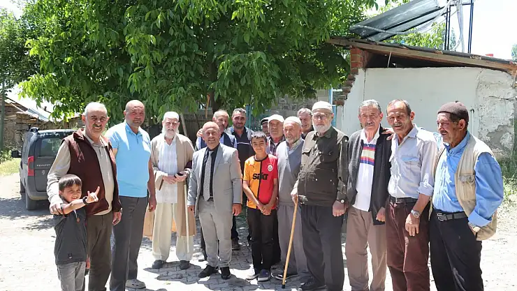 Olur Belediyesi'nin Başkanı, Yaylabaşı'nda Halkla Bir Araya Gelerek İhtiyaçları Dinledi