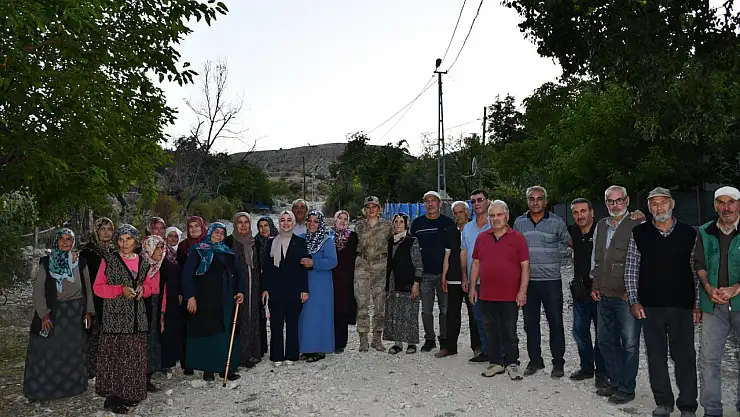 Olur Kaymakamı Semanur Kalkan, Beşkaya Mahallesi Ziyaretinde Vatandaşlarla Buluştu