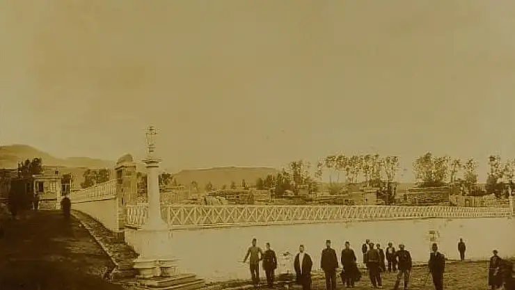 Osmanlı Arşivlerinde Erzurum'un Tarihine Işık Tutan Fotoğraf Açığa Çıkarıldı