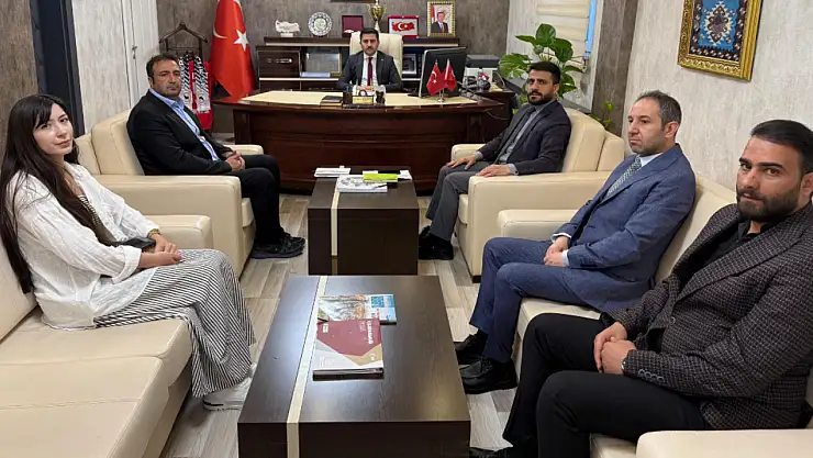 Özalp Kaymakamı Rahmi Bulut Başkanlığında Kurban Hizmetleri Komisyonu Toplantısı Yapıldı