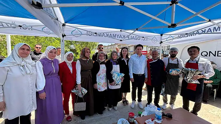 Özalp'ta Aşçılık Kursiyerleri Arasında Geleneksel Yemek Yarışması Düzenlendi