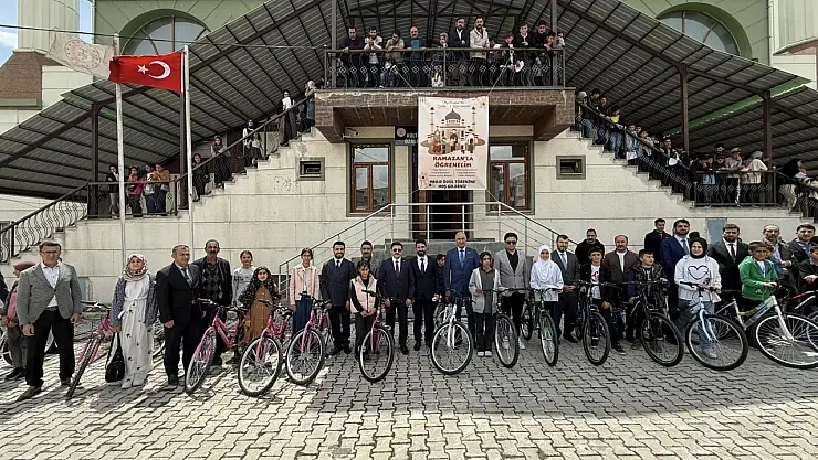 Özalp'ta Ramazanla Öğreniyorum Projesi Ödül Töreni Gerçekleştirildi