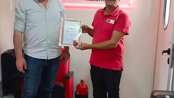 Özalp'ta Rekor Kan Bağışı Yapanlara Ödül Töreni Düzenlendi