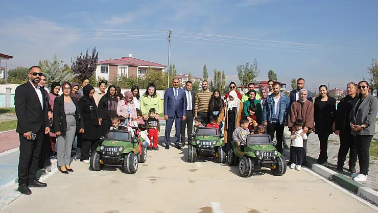 Özel Eğitim Öğrencileri Trafik Kurallarını Eğlenerek Öğrendi