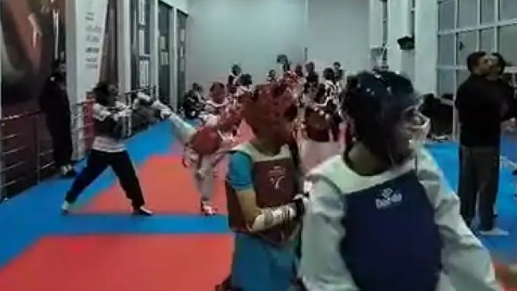Palandöken Spor Kampüsü'nde Taekwondo Heyecanı: Sporcular Hedeflerine Bir Adım Daha Yaklaştı