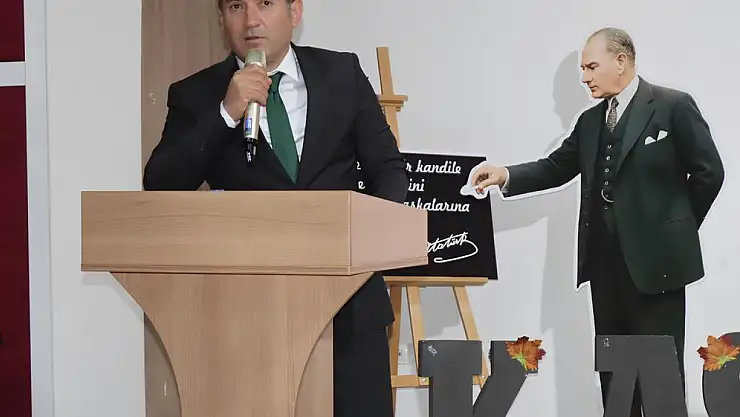 Pasinler'de 24 Kasım Öğretmenler Günü Coşkuyla Kutlandı