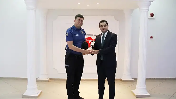 Pasinler'de Kan Bağışı Kampanyası Başarıyla Tamamlandı, Hediyeler Sahiplerine Verildi