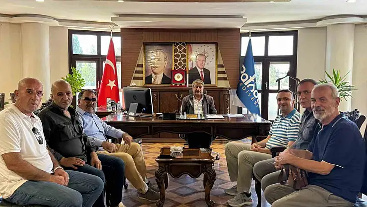 Patnos'ta birlik mesajı: İzmir'den gelen hemşehriler destek sözü verdi