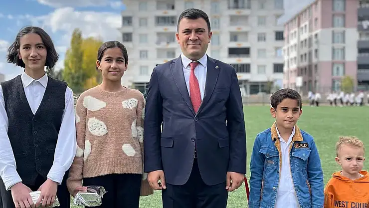 Patnos'ta Cumhuriyet Bayramı'nda birlik ve beraberlik rüzgarı esti