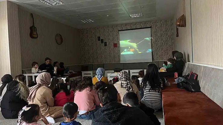 Patnos'ta sinema buluşması: Aileleri bir araya getiren sıcak etkinlik