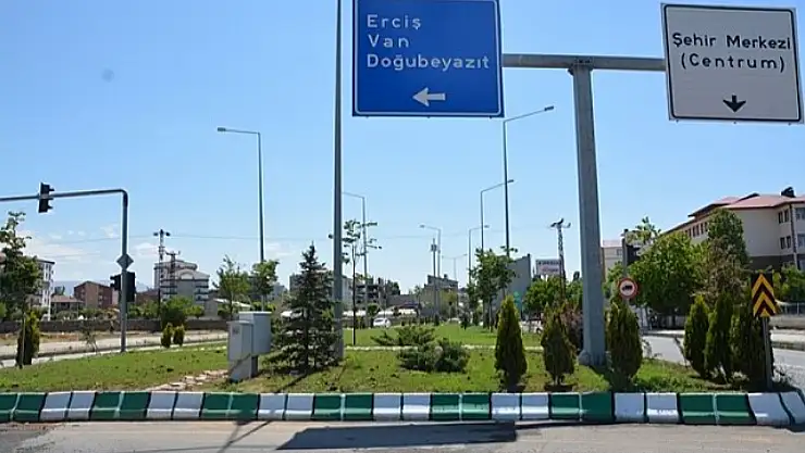 Patnos'ta trafik kazaları artıyor: Sorun araştırılıyor