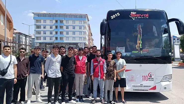 Patnoslu gençler tarih yolculuğuna çıktı