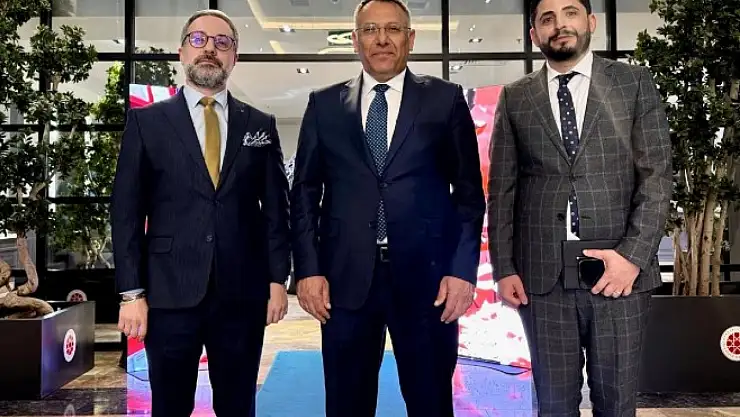 Rektör Gürel'den Prof. Dr. Aydemir'e Ziyaret: Zengezur Koridoru Kongresi İçin Önemli Görüşme