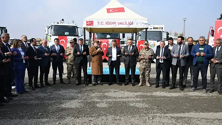 Rektör Gürel, İl Özel İdaresi Hizmet Araçlarının Teslim Törenine Katıldı