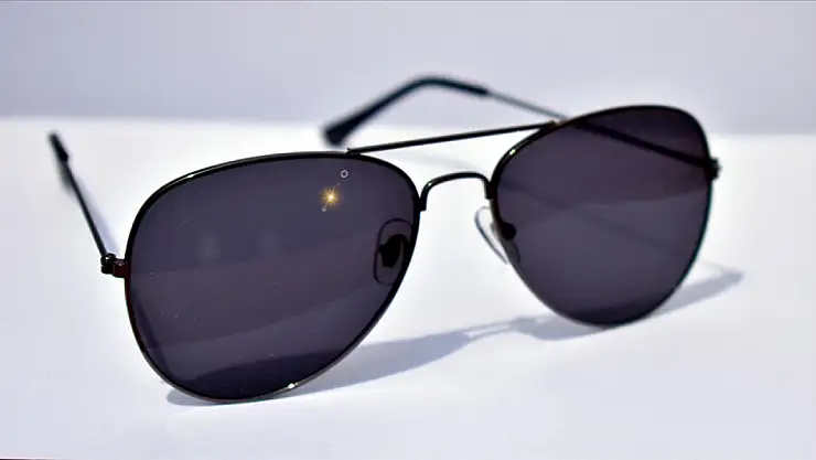 Sahte güneş gözlüğü göze zarar veriyor: Uzmanlardan yaz uyarısı