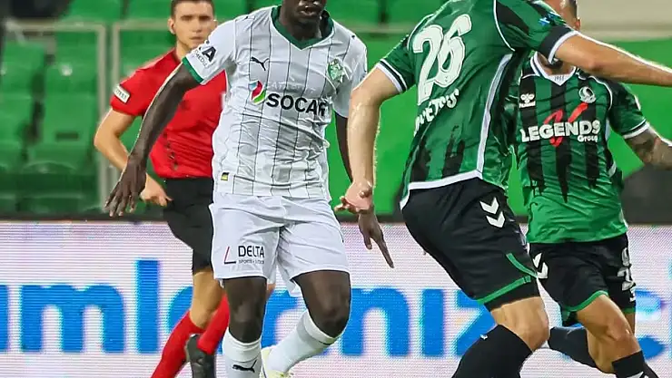 Sakaryaspor, 5 Gollü Maçta Iğdır FK'yı Mağlup Etti