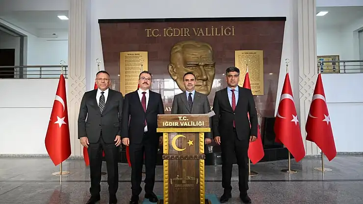 Sanayi ve Teknoloji Bakanı Kacır, Iğdır'da Proje ve Ar-Ge Çalışmalarını İnceledi