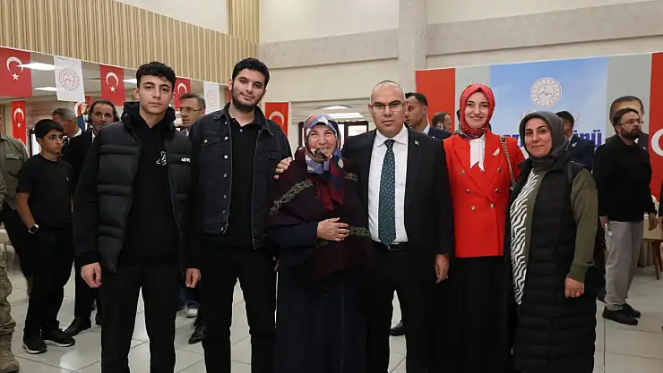 Şehit aileleri ve gaziler, Vali Koç ile aynı sofrada buluştu