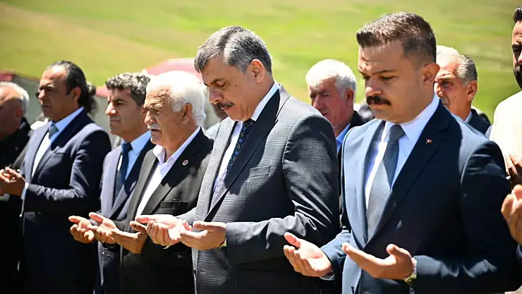 Şehitlerin Anısına Duygusal Mevlid Programı ve Ziyaretler Erzurum'da Gerçekleşti