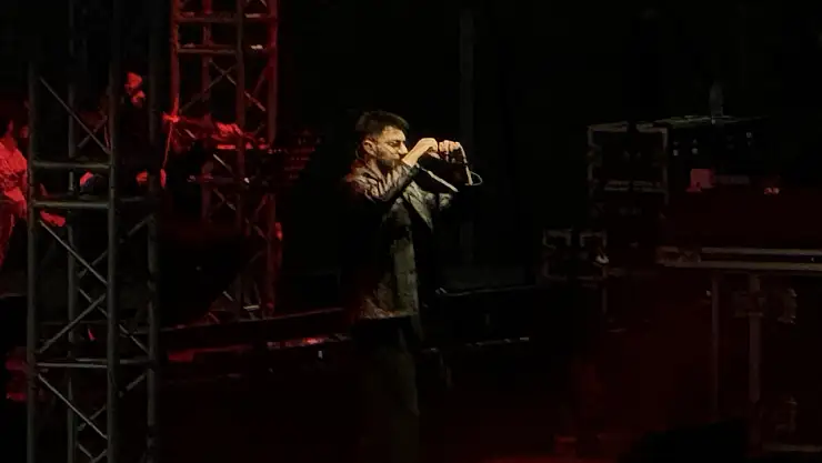 Semicenk Ağrı'da sahne aldı gençler moral buldu