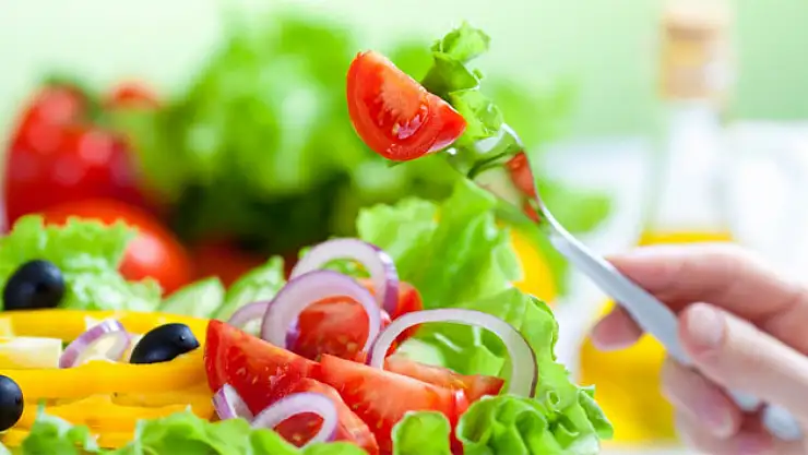 Sıcak hava dalgaları beslenme düzenimizi nasıl etkiliyor?