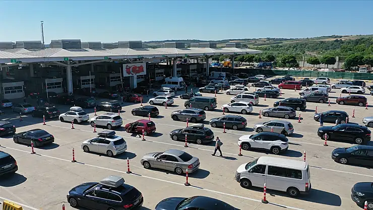 Sınır kapılarında yaz trafiğine karşı bakanlıktan stratejik hamle