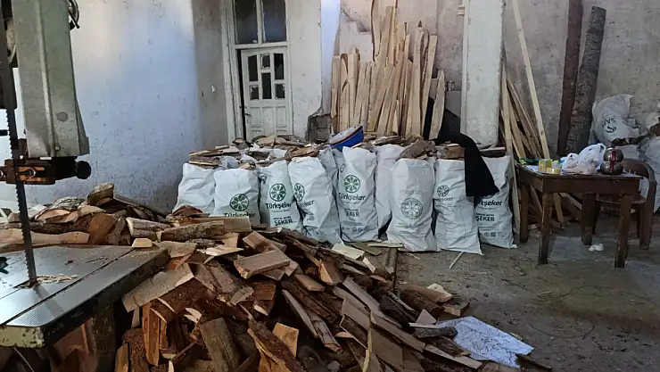 Soğuklar geldi, Ağrı'da yakacak odun satışları hızlandı