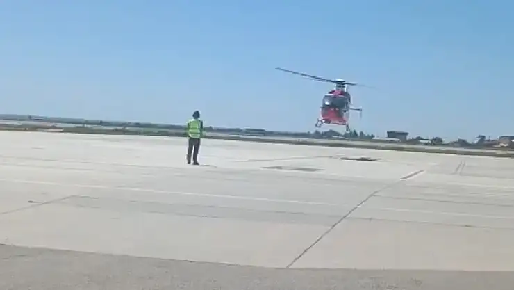 Solunum Sıkıntısı Çeken Yenidoğan Bebek, Ambulans Helikopterle Van'a Sevk Edildi