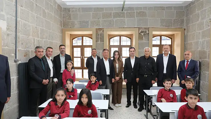 Tarihi Kazımpaşa İlkokulu Restorasyonunun Açılışı Gerçekleştirildi