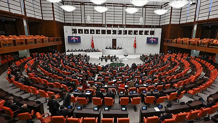 TBMM genel kurulu yeni düzenlemeler için toplanıyor