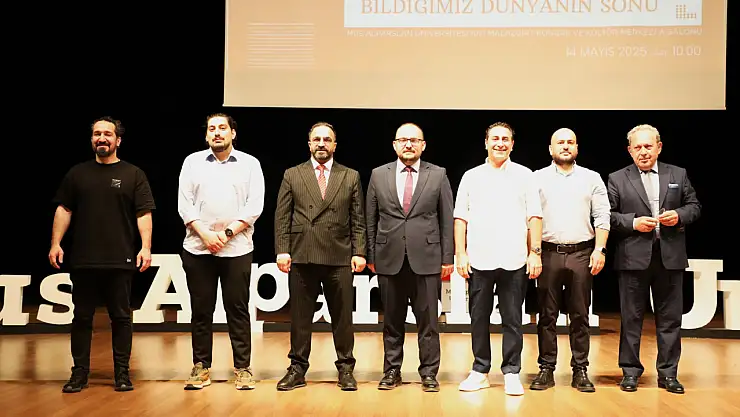 TEDxAlparslanUniversity Etkinliği Yoğun Katılımla Gerçekleşti