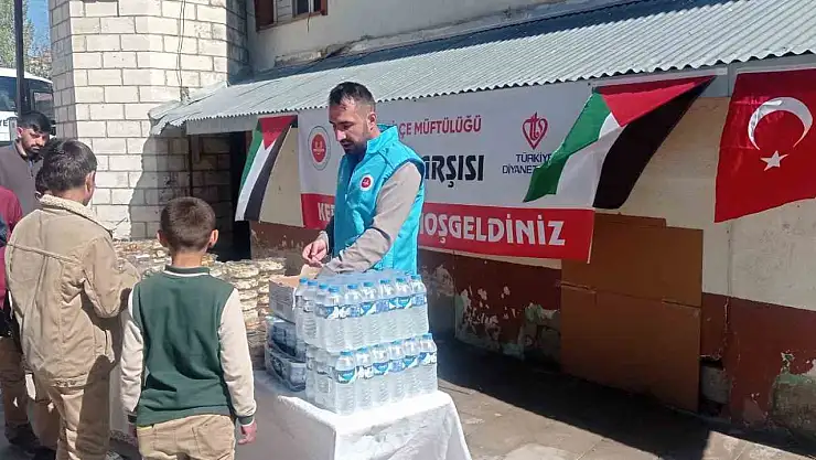 Tekman'da Gazze için hayır çarşısı düzenlendi, yoğun ilgiyle destek toplandı