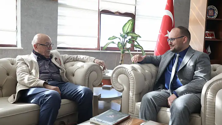 Tiyatro Sanatçısı Cengiz Tünay'dan Rektör Prof. Dr. Mustafa Alican'a Ziyaret