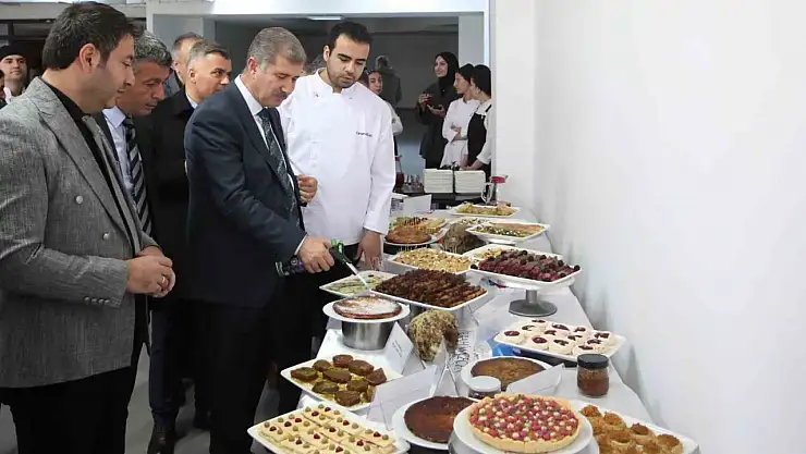 Topraktan sofraya: AİÇÜ öğrencileri şeker pancarından yeni lezzetler sundu