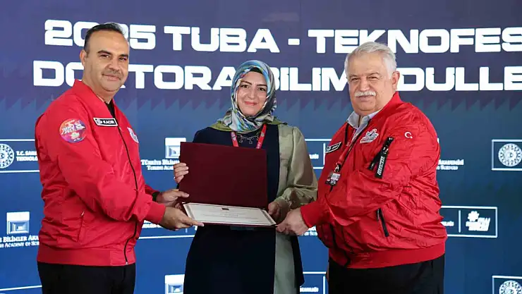 TÜBA TEKNOFEST Ödülleri'nde Dr. Habibe Güneş birincilik elde etti!