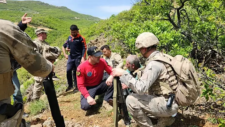 Tunceli'de kaybolan yaşlı adamı jandarma buldu